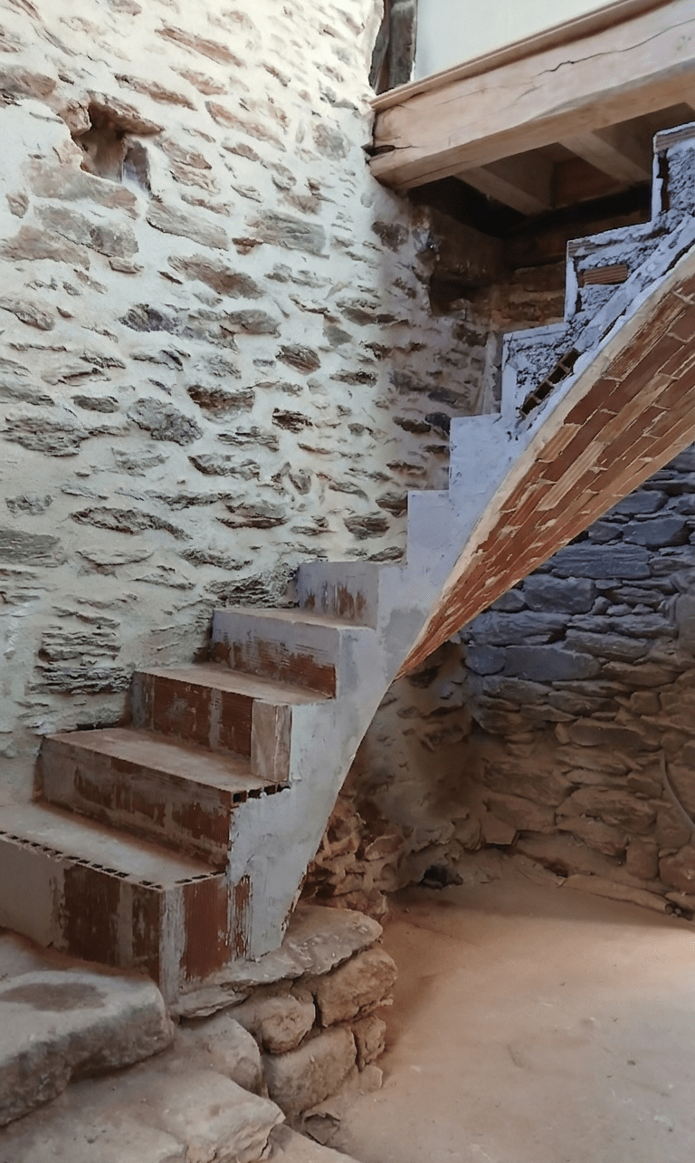Escalier sur voute